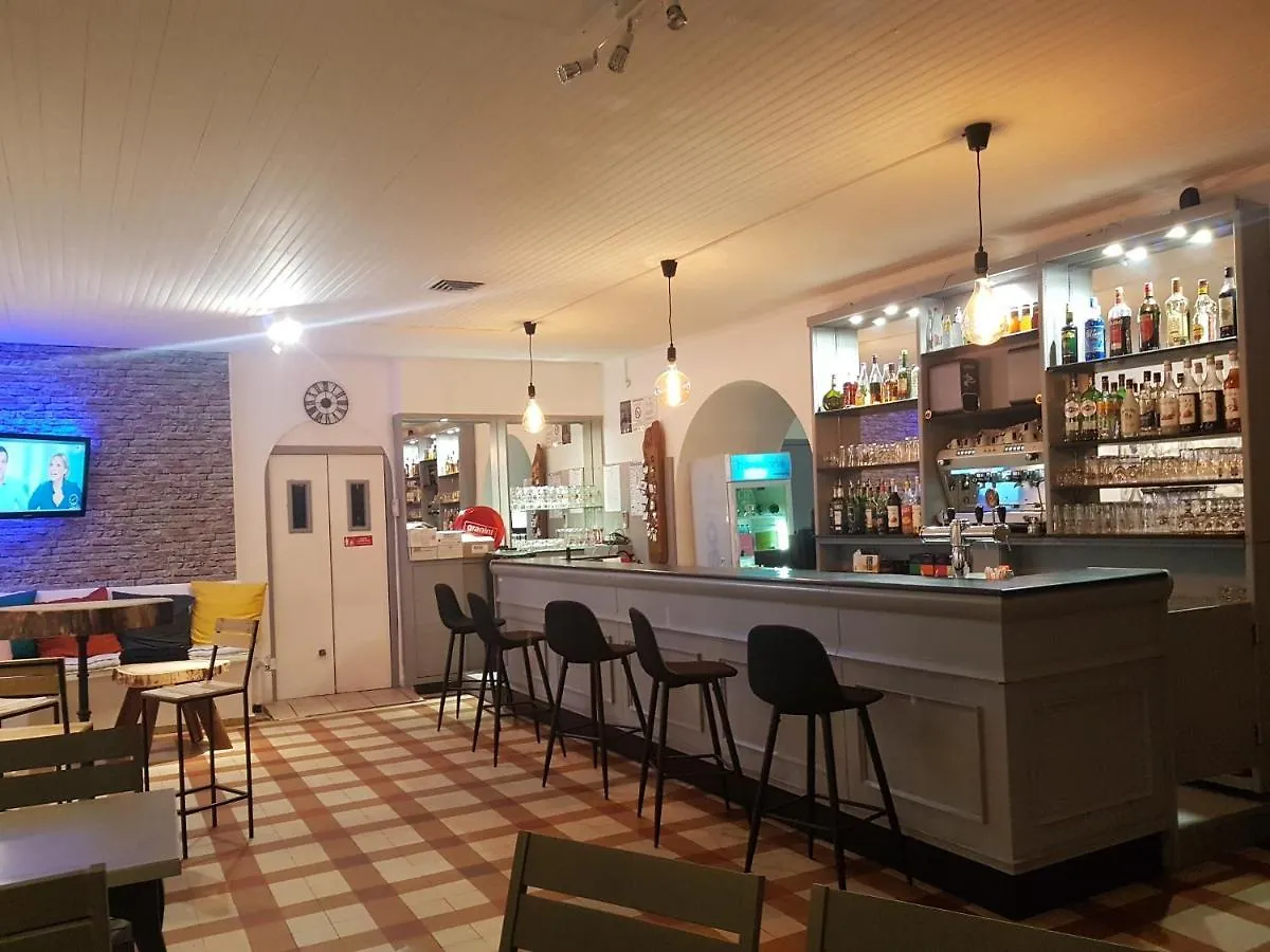 Hotel Le Saint Jean à Barbentane France
